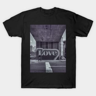 Graffiti Street Art Love Dumbo Brooklyn NYC T-Shirt